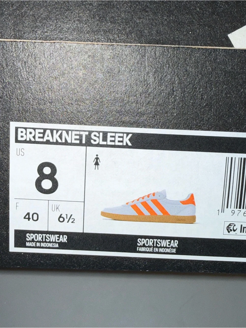 adidas women’s Breaknet Sleek sneaker size 8W, grey/orange, brand new in box